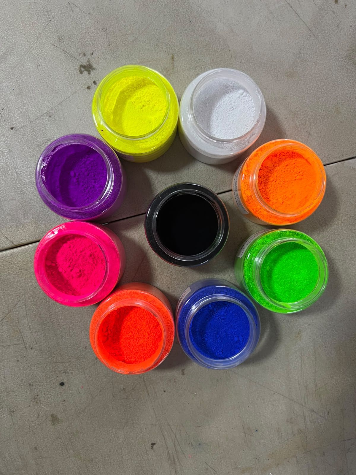 Pigmentos en polvo de colores neón para resina